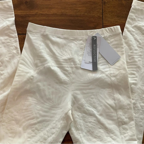 Guess Reflective Deborah leggings Ocean Salt Beige size XS - Picture 11 of 16